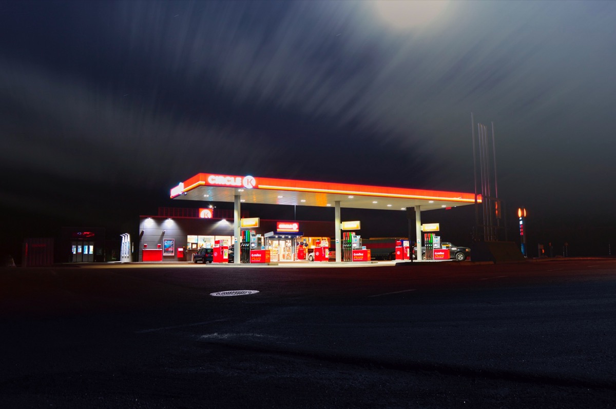 Iluminación LEd para gasolinera